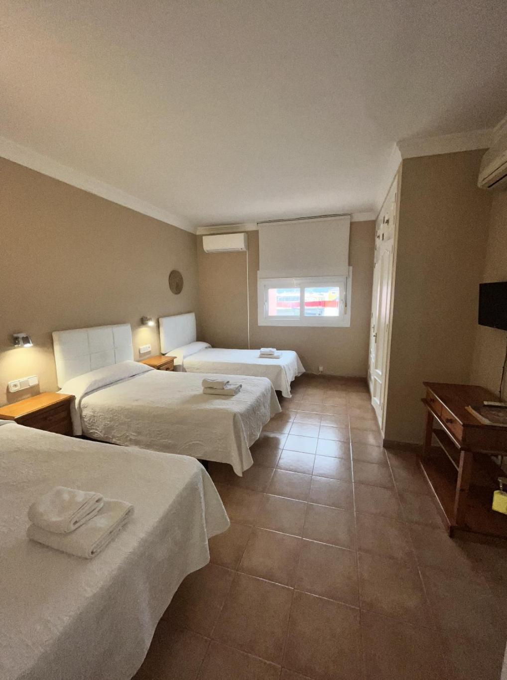 Hotel Las Camelias Sotogrande Room photo
